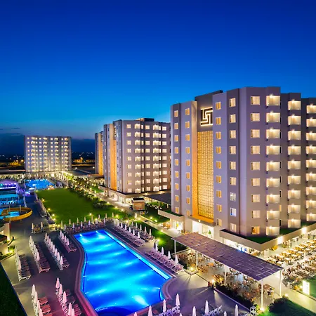 Grand Park Lara Otel 4*
