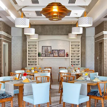 Otel Grand Park Lara Antalya